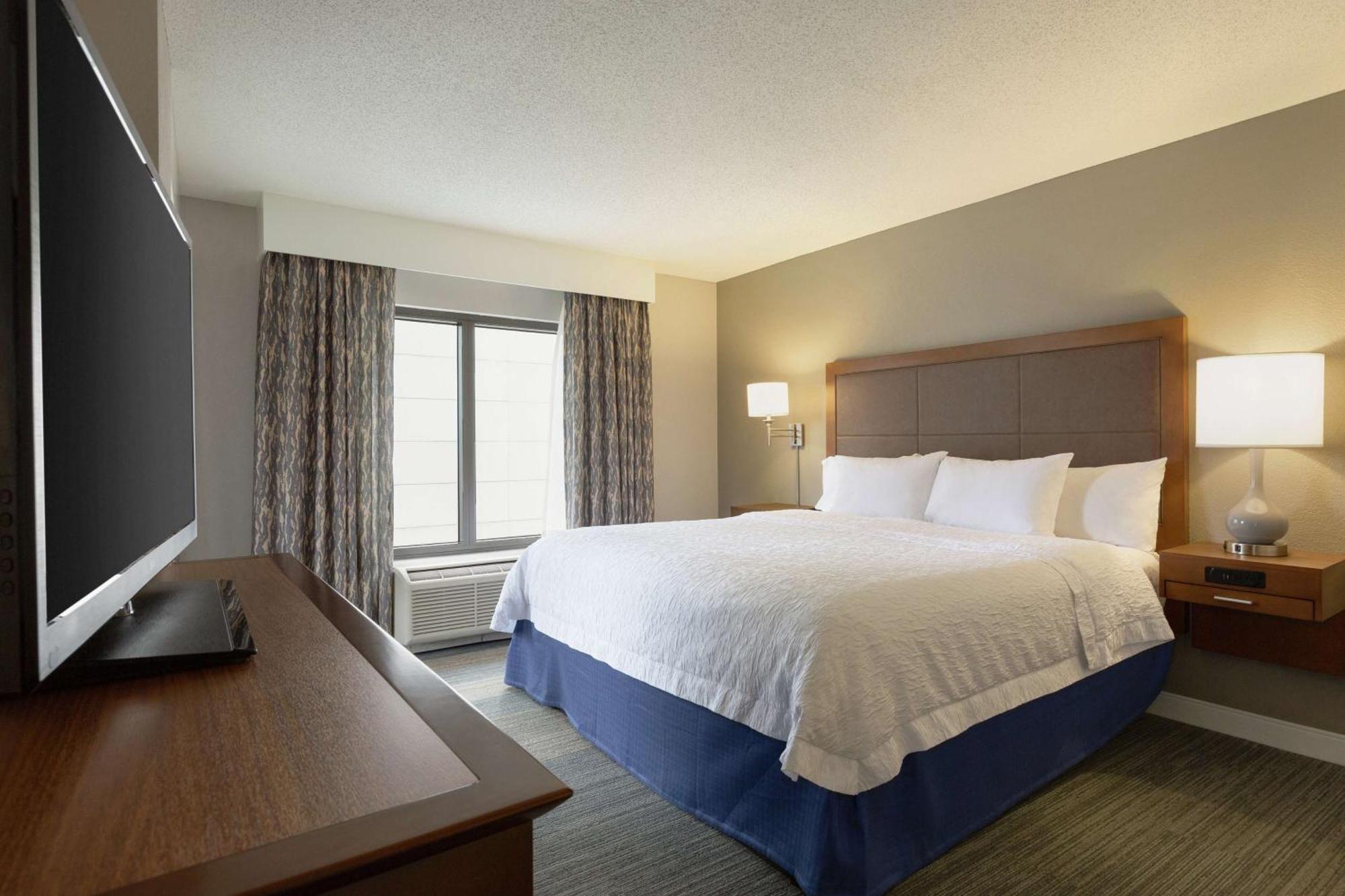 Hampton Inn & Suites Nashville-Downtown Extérieur photo