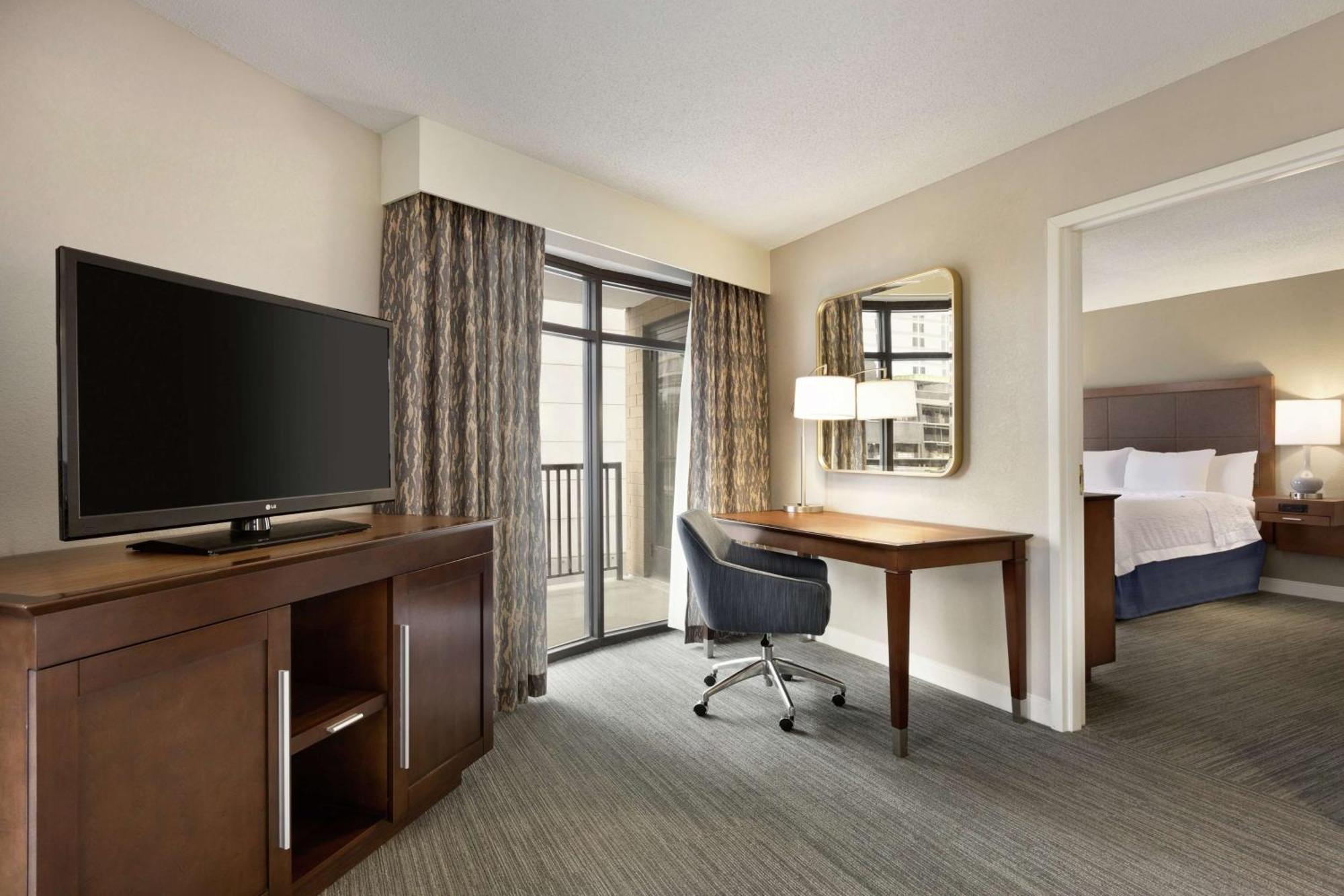 Hampton Inn & Suites Nashville-Downtown Extérieur photo