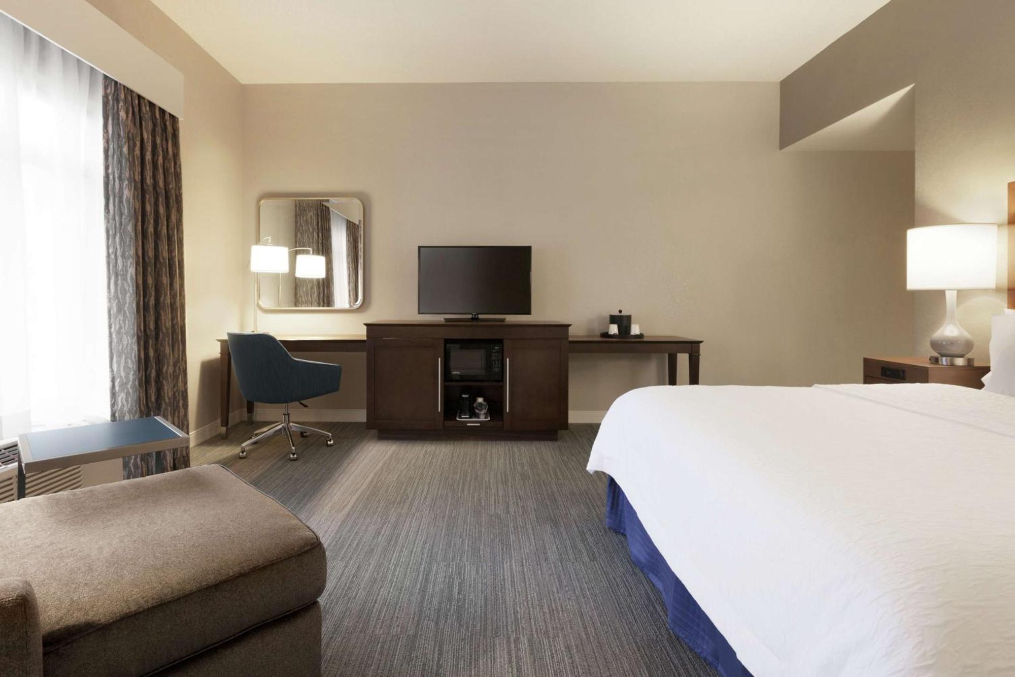 Hampton Inn & Suites Nashville-Downtown Extérieur photo