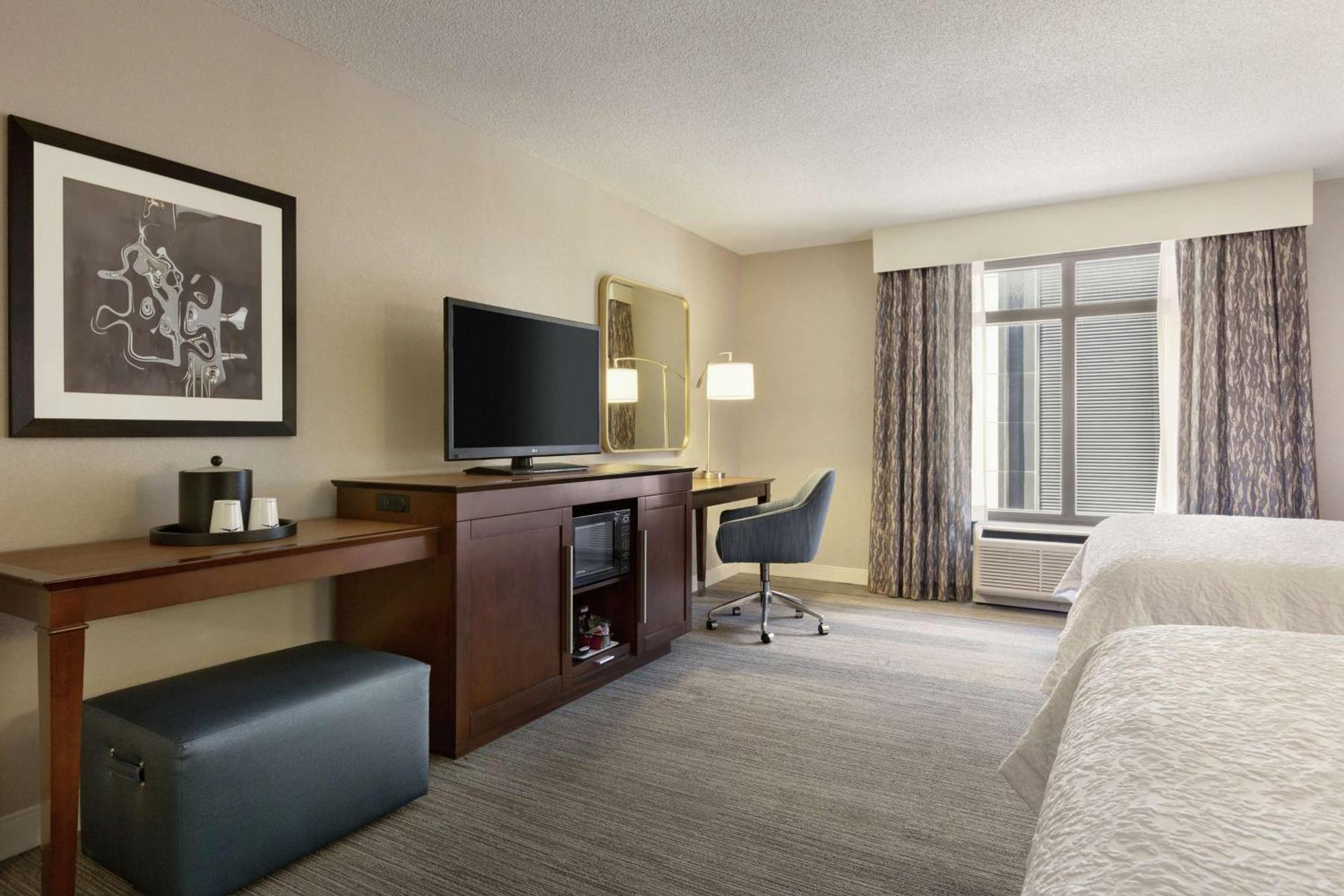 Hampton Inn & Suites Nashville-Downtown Extérieur photo